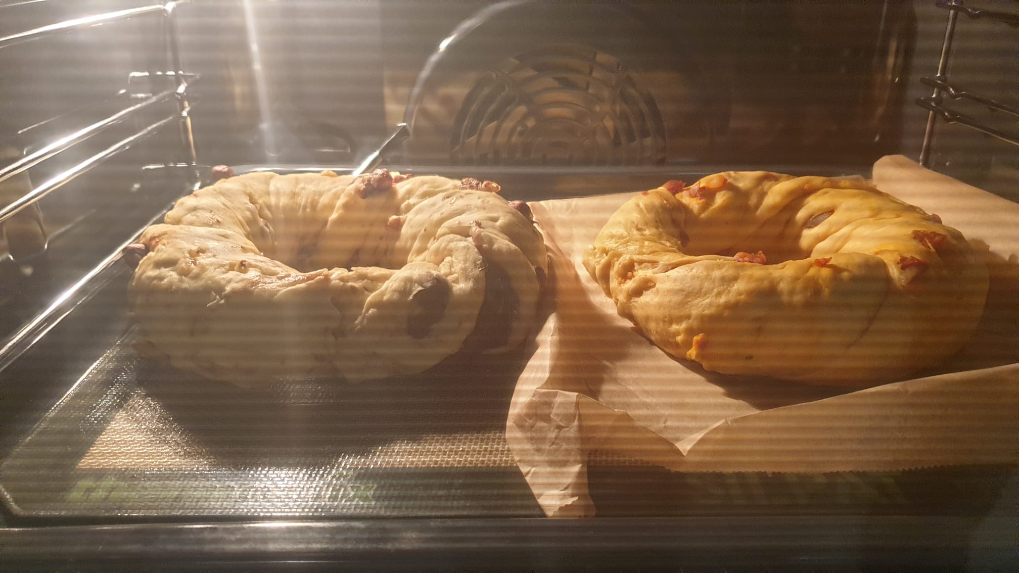 Wypieki w piekarniku przygotowywane z wykorzystaniem Thermomix Sensor